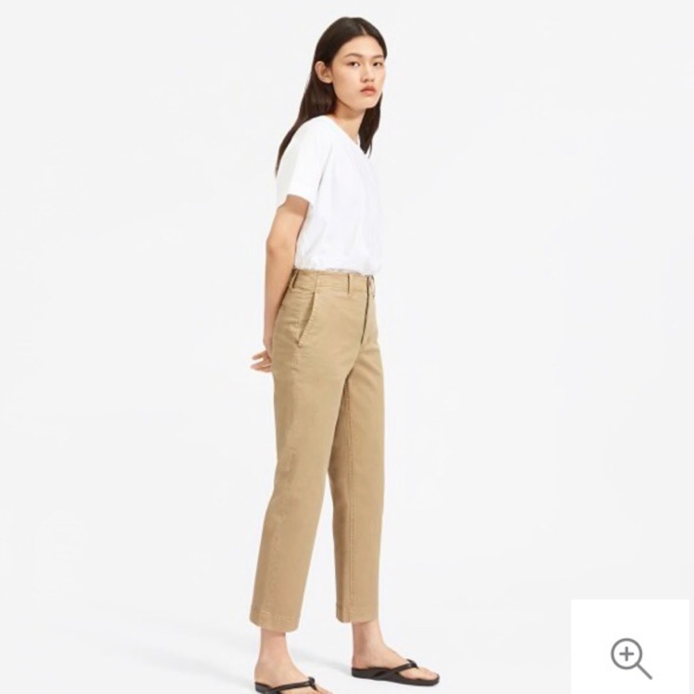 Everlane Lightweight Relaxed Chino in Khaki - 4